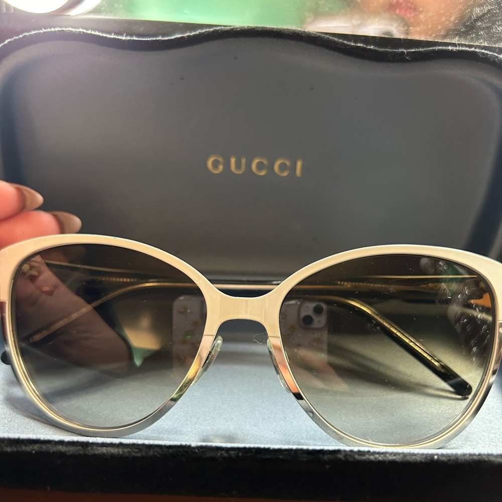 Gucci sunglasses